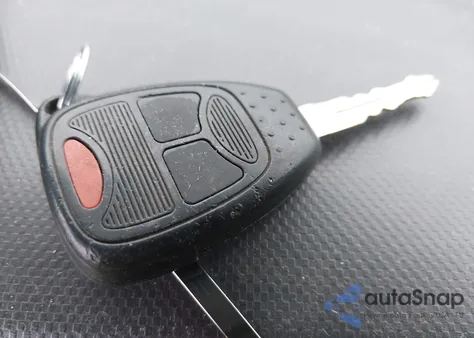 2008 Jeep Wrangler X z USA, uszkodzony, nr VIN 1J4FA24188L516553